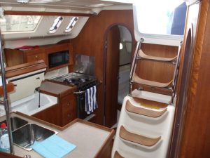 SportYacht.hu - Hunter 37